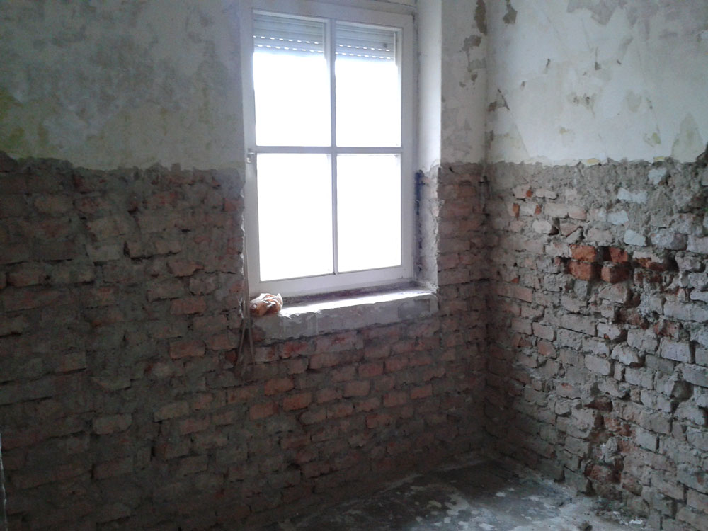 Popravak zidova i postavljanje prozora